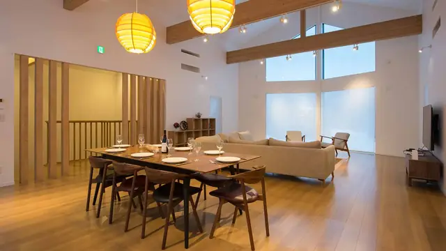 Zakuro Gallery